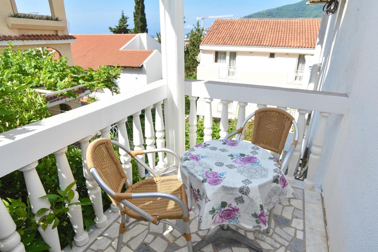 Apartments Mara Budva Exterior photo